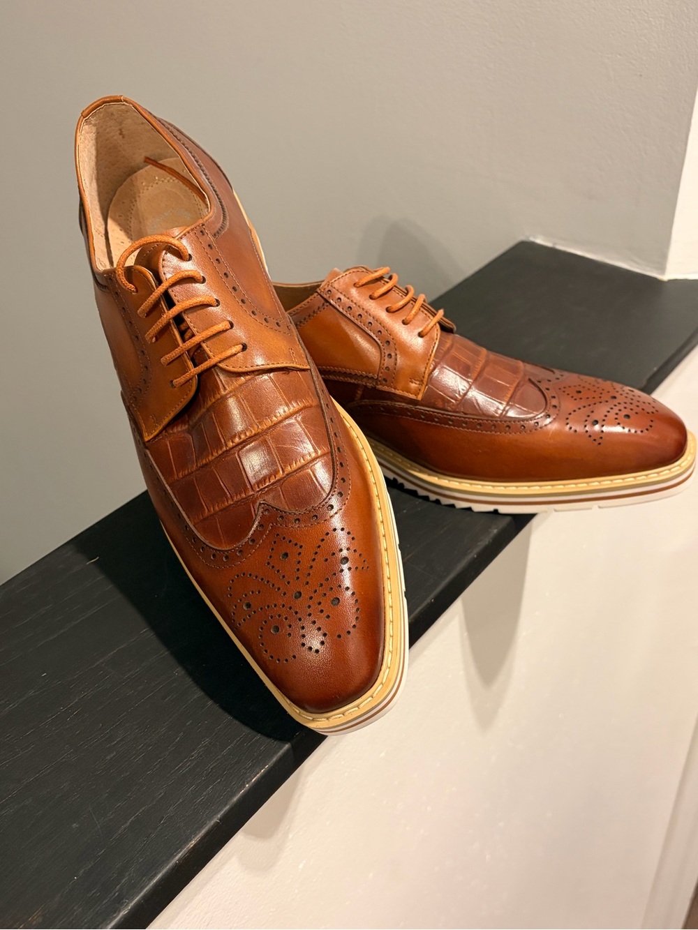 Stacy Adams Cognac Brown Wingtip Brogue Oxfords “Never Been Worn “